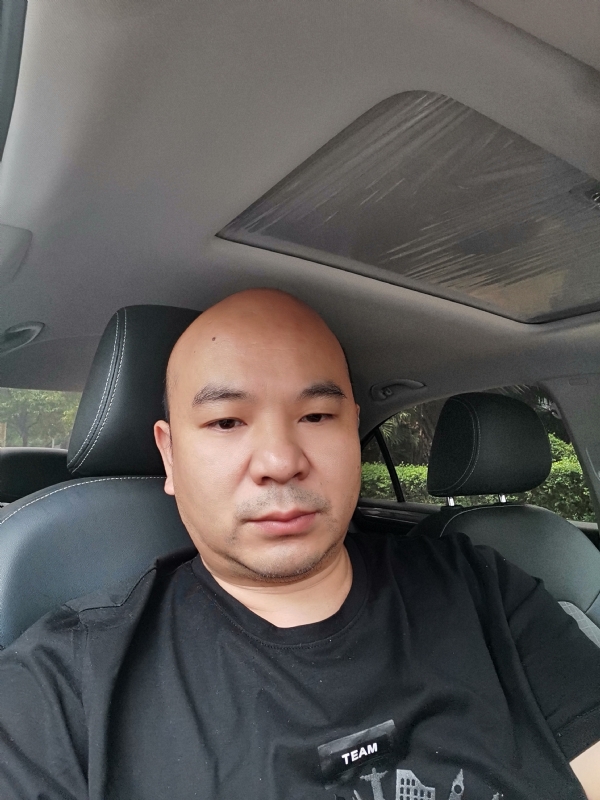 爷们已经老了的第一张照片--宜宾认干亲服务网