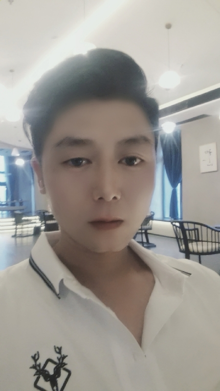 哎哎的第一张照片--宜宾认干亲服务网